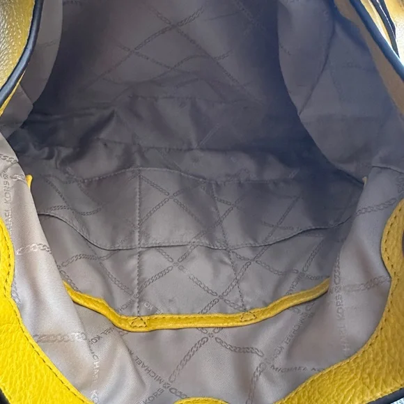 Michael Kors Bright Yellow Shoulder Bag - Picture 9 of 11